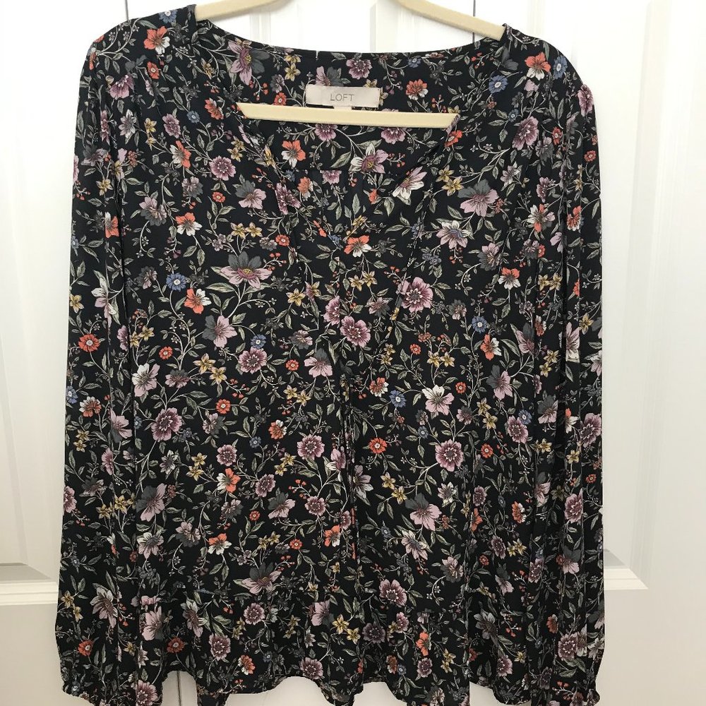 LOFT FLORAL RUFFLE TIE NECK BLOUSE